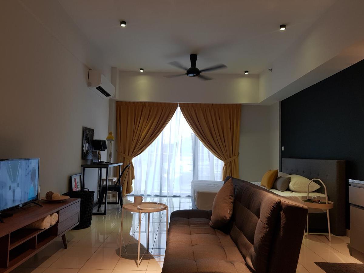 Aeropod Sovo Studio - Laxzone Suite كوتا كينابالو المظهر الخارجي الصورة