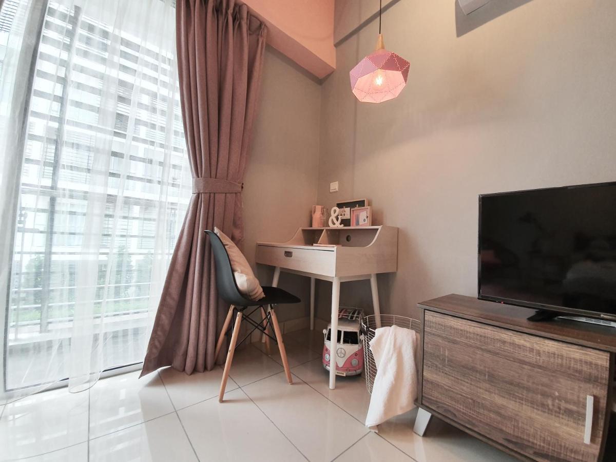 Aeropod Sovo Studio - Laxzone Suite كوتا كينابالو المظهر الخارجي الصورة